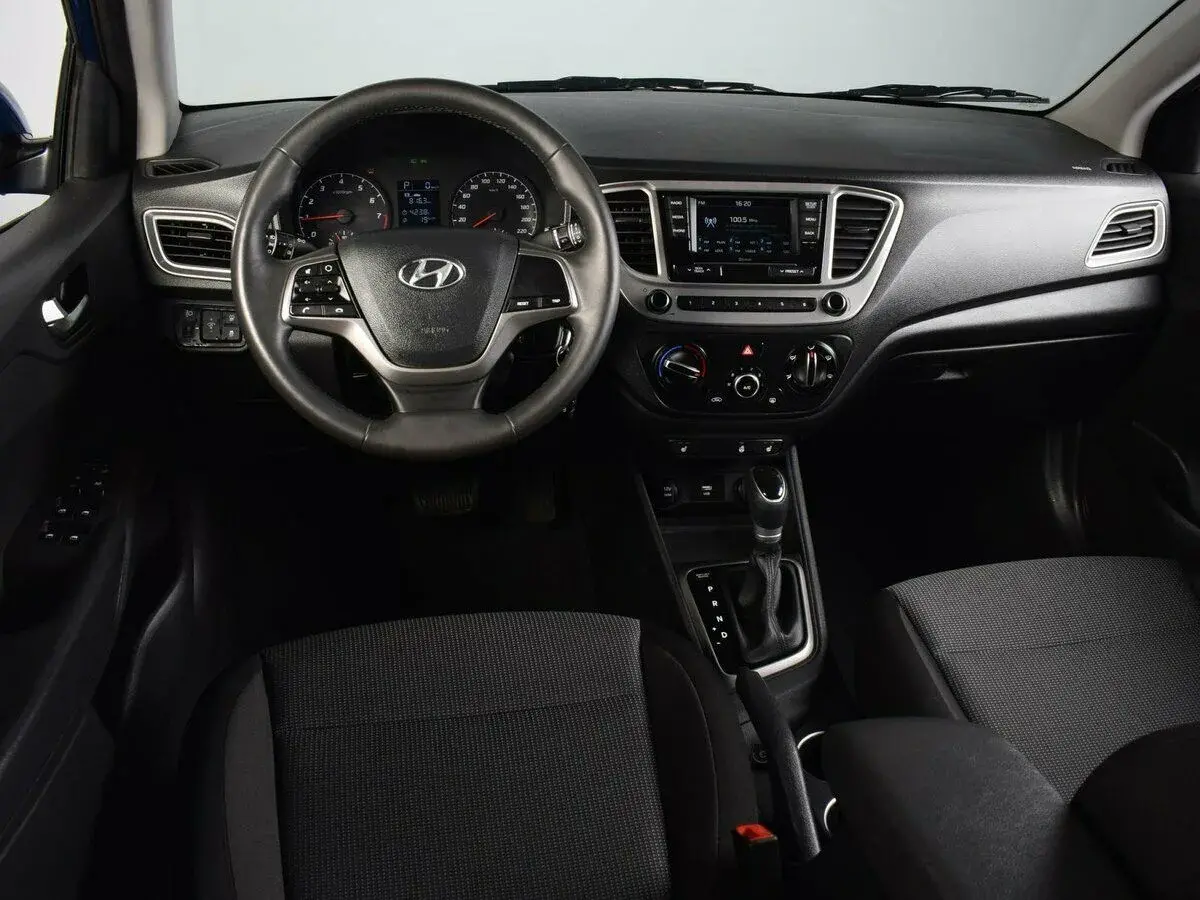 Hyundai Solaris