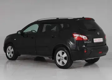Nissan Qashqai+2 Вид 4