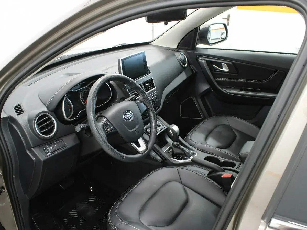 Faw Besturn X40