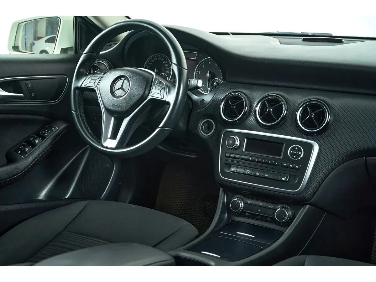 Mercedes benz A-Класс