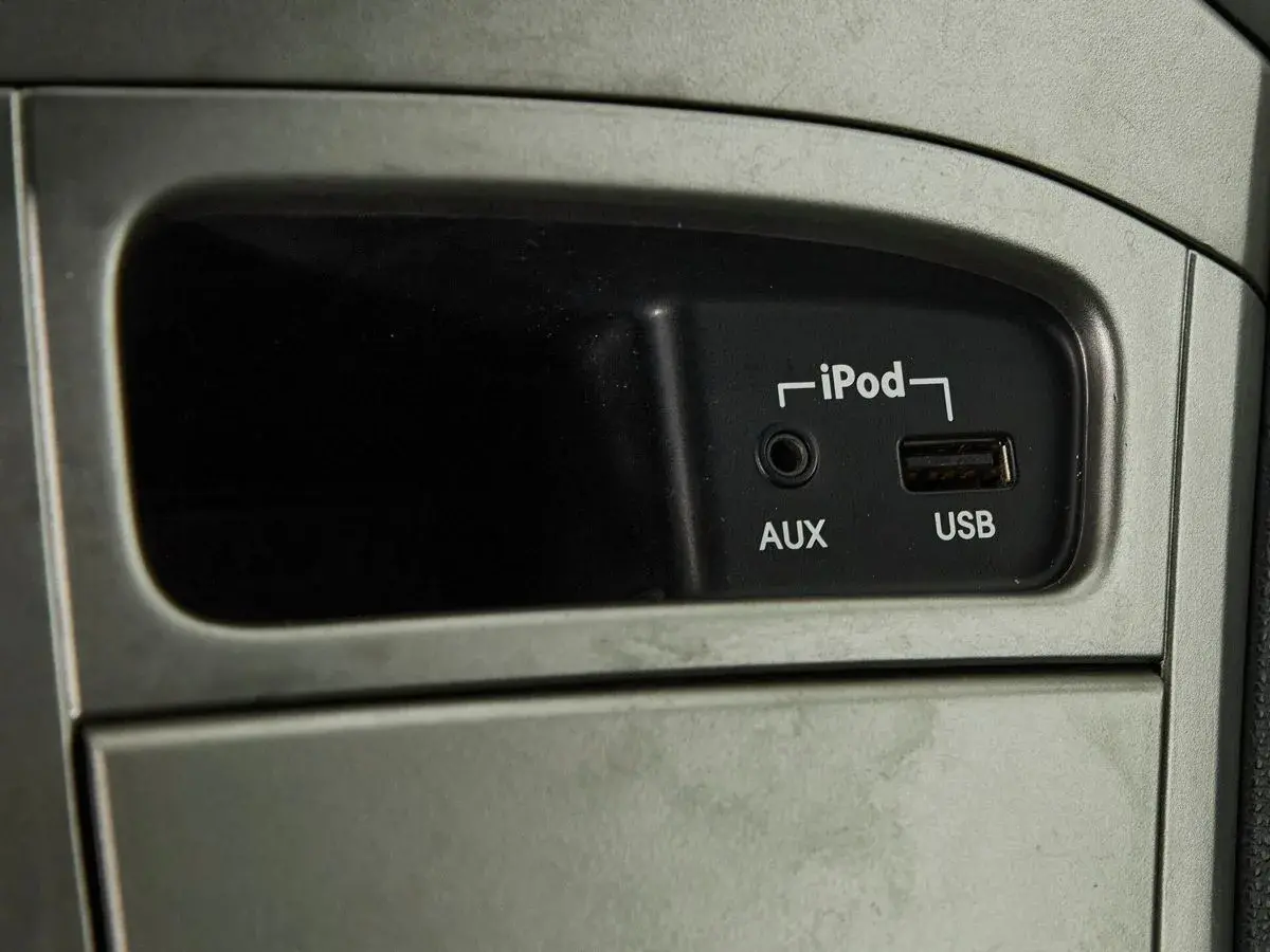Hyundai H-1