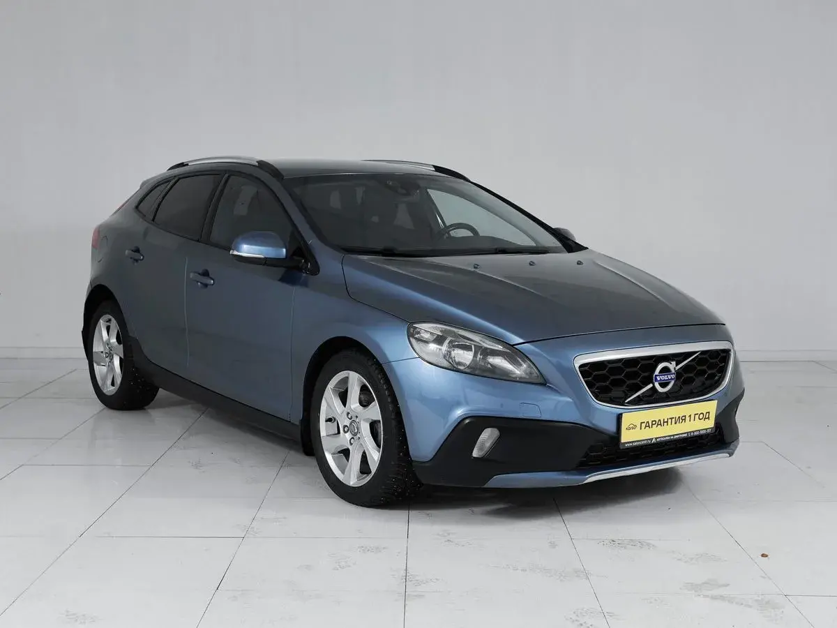 Volvo V40