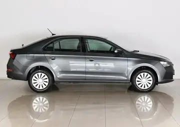 Skoda Rapid Вид 5