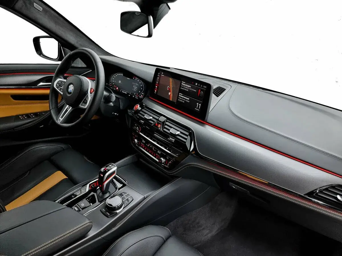 BMW M5