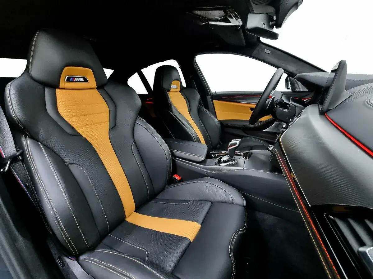 BMW M5