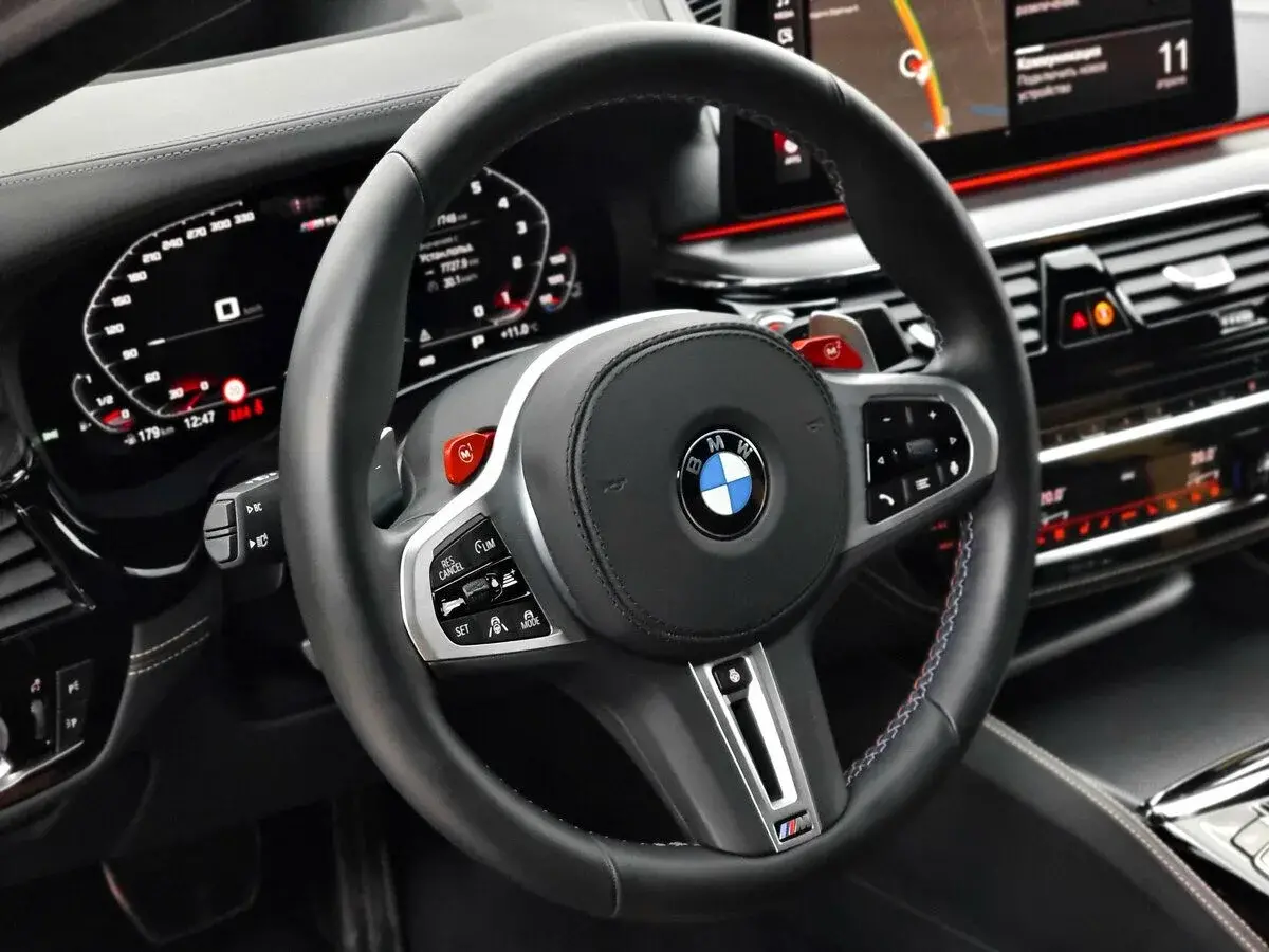 BMW M5