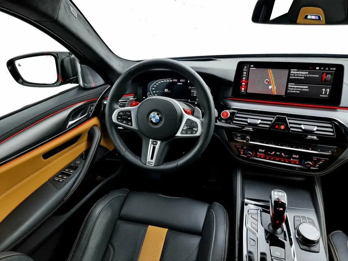BMW M5