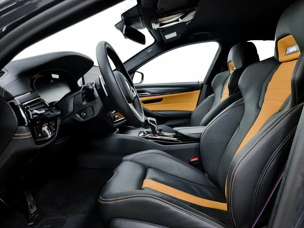BMW M5