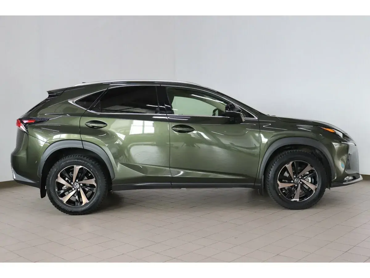 Lexus NX