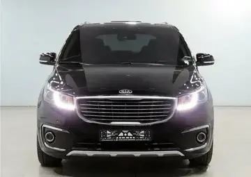Kia Carnival Вид 1