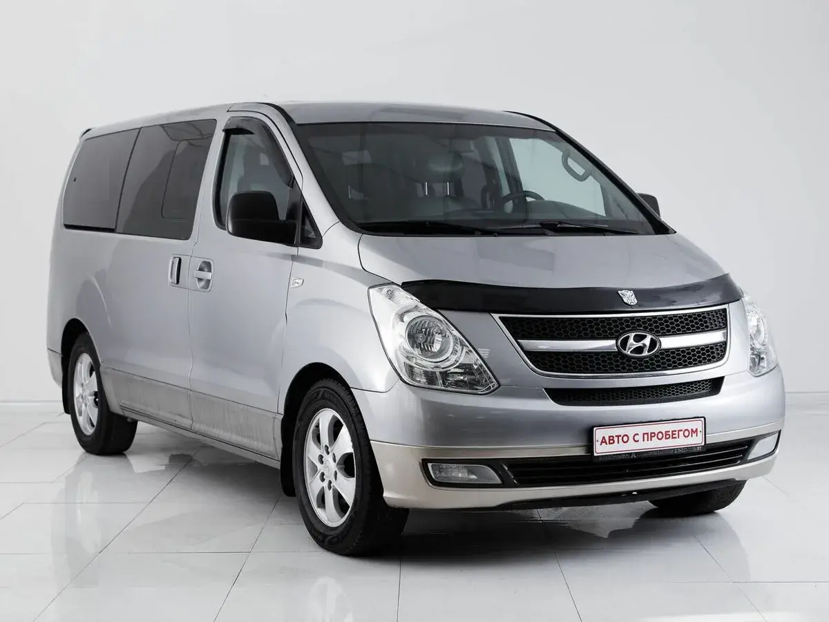Hyundai Grand Starex