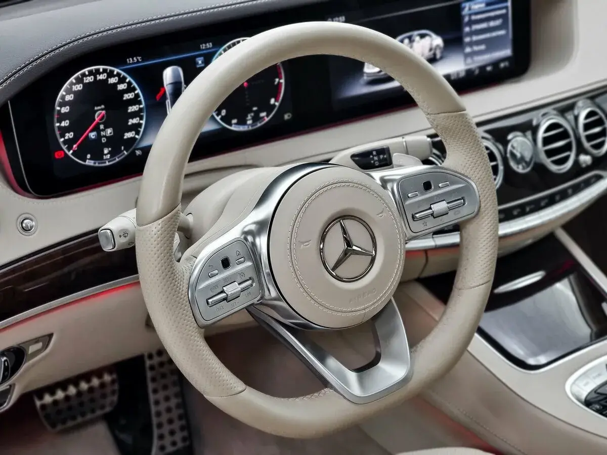 Mercedes benz S-Класс