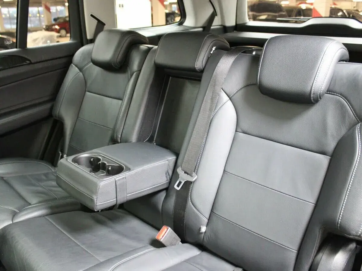 Mercedes benz GLS