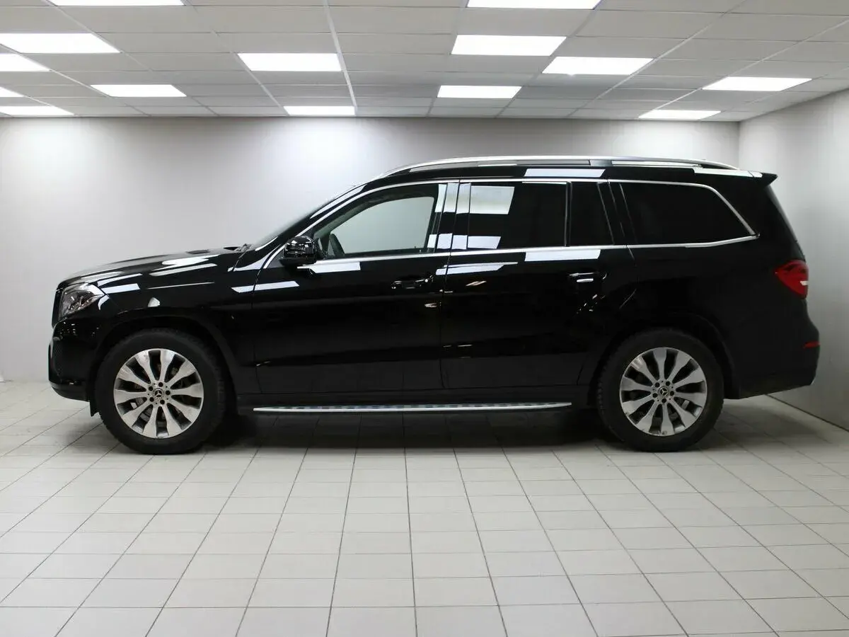 Mercedes benz GLS