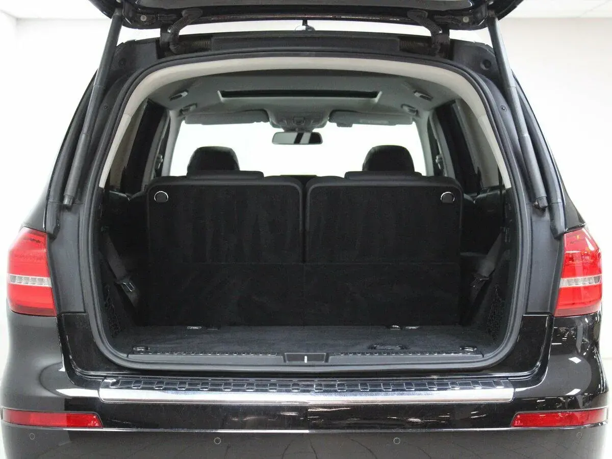 Mercedes benz GLS