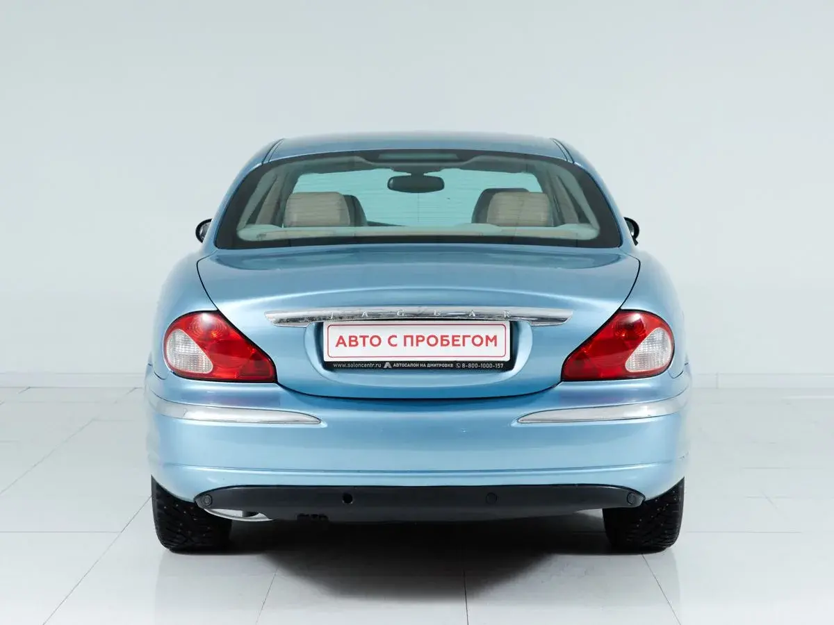 Jaguar X-Type