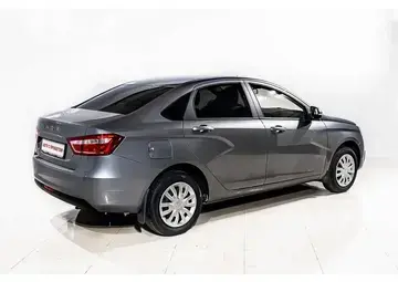 Lada Vesta Вид 2