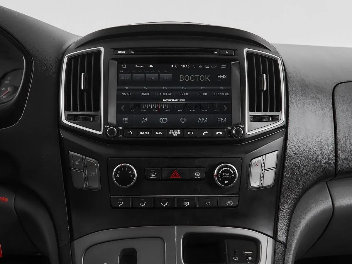 Hyundai H-1