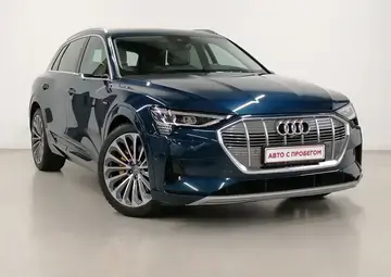 Audi e-tron Вид 1