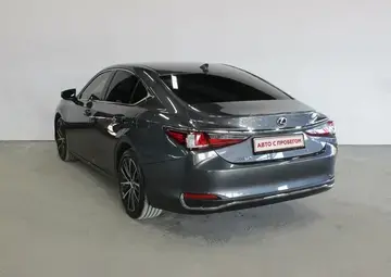 Lexus ES Вид 3