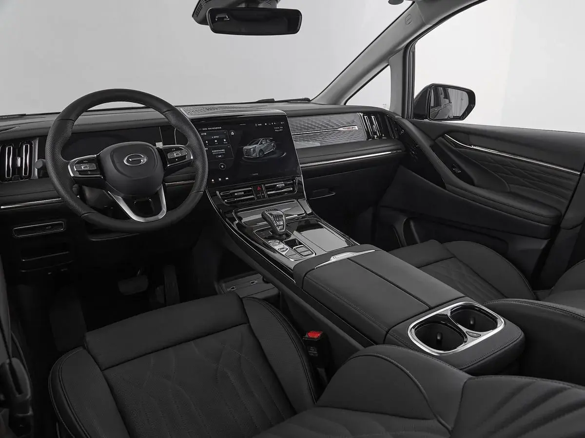 GAC M8