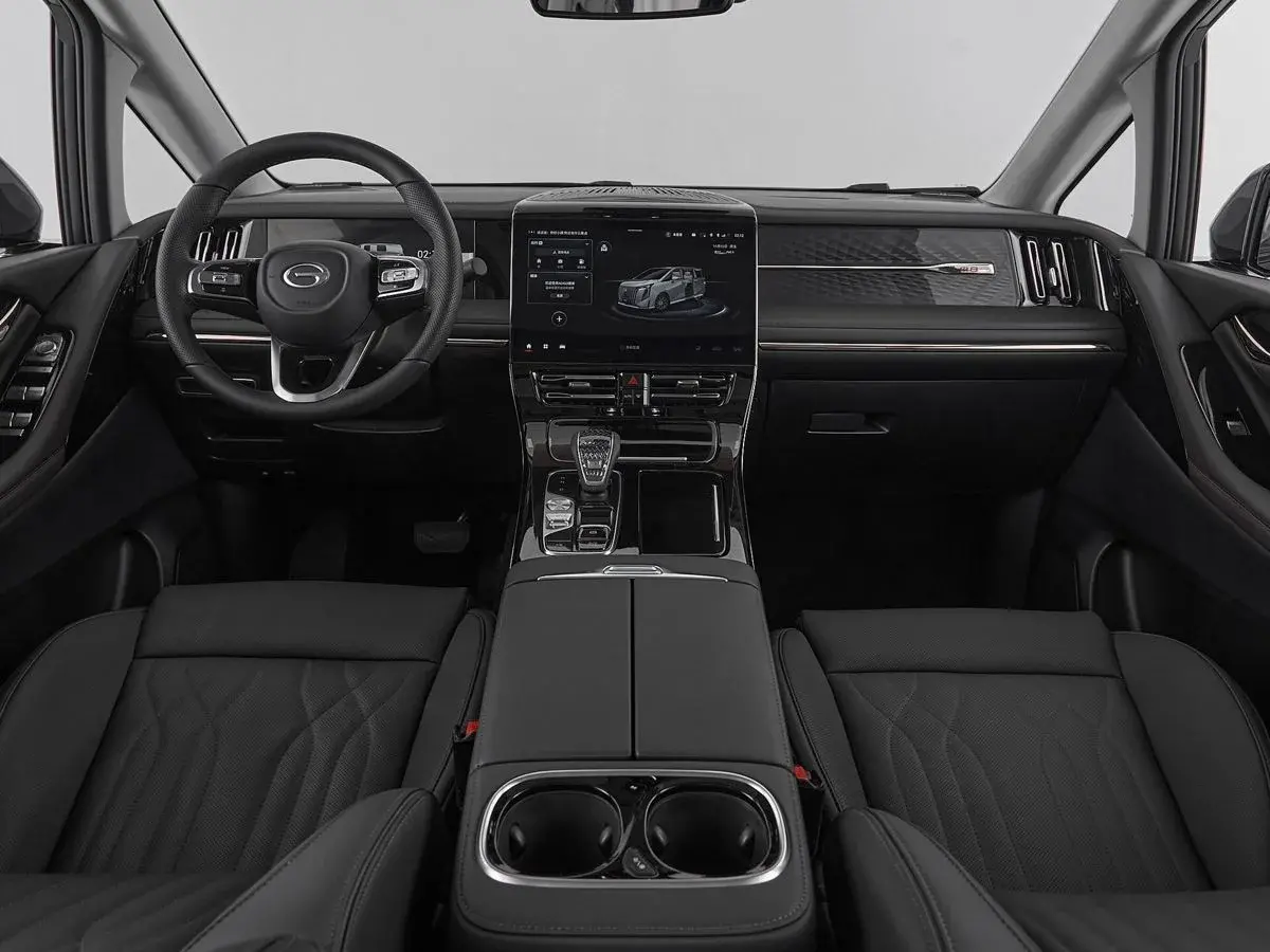 GAC M8