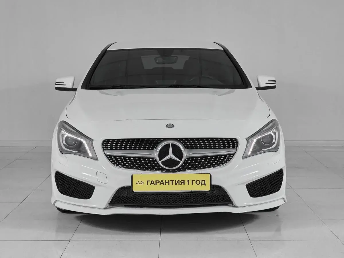 Mercedes benz CLA