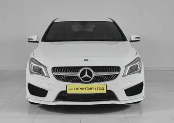 Mercedes benz CLA Вид 2