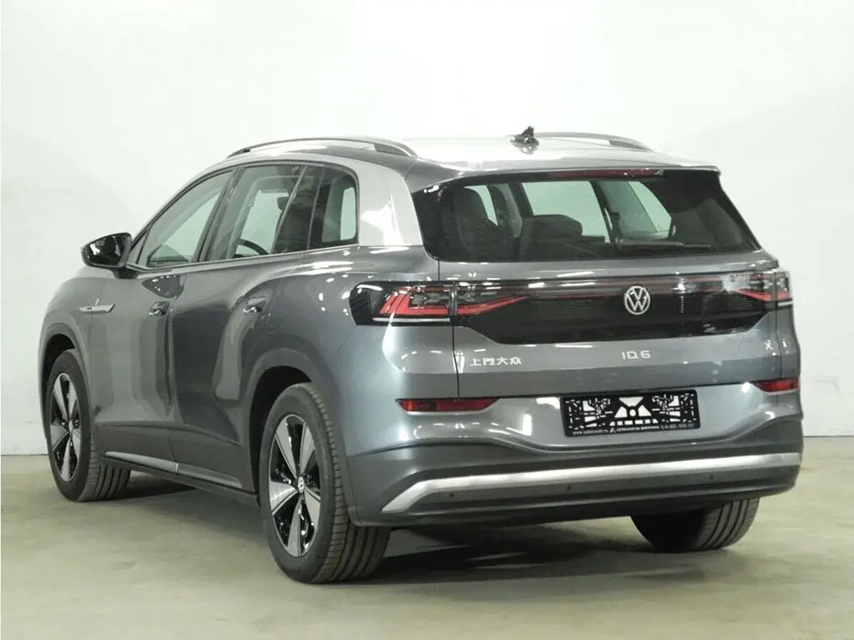 Volkswagen ID.6