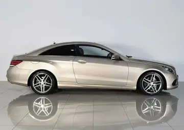 Mercedes benz E-Класс Вид 4