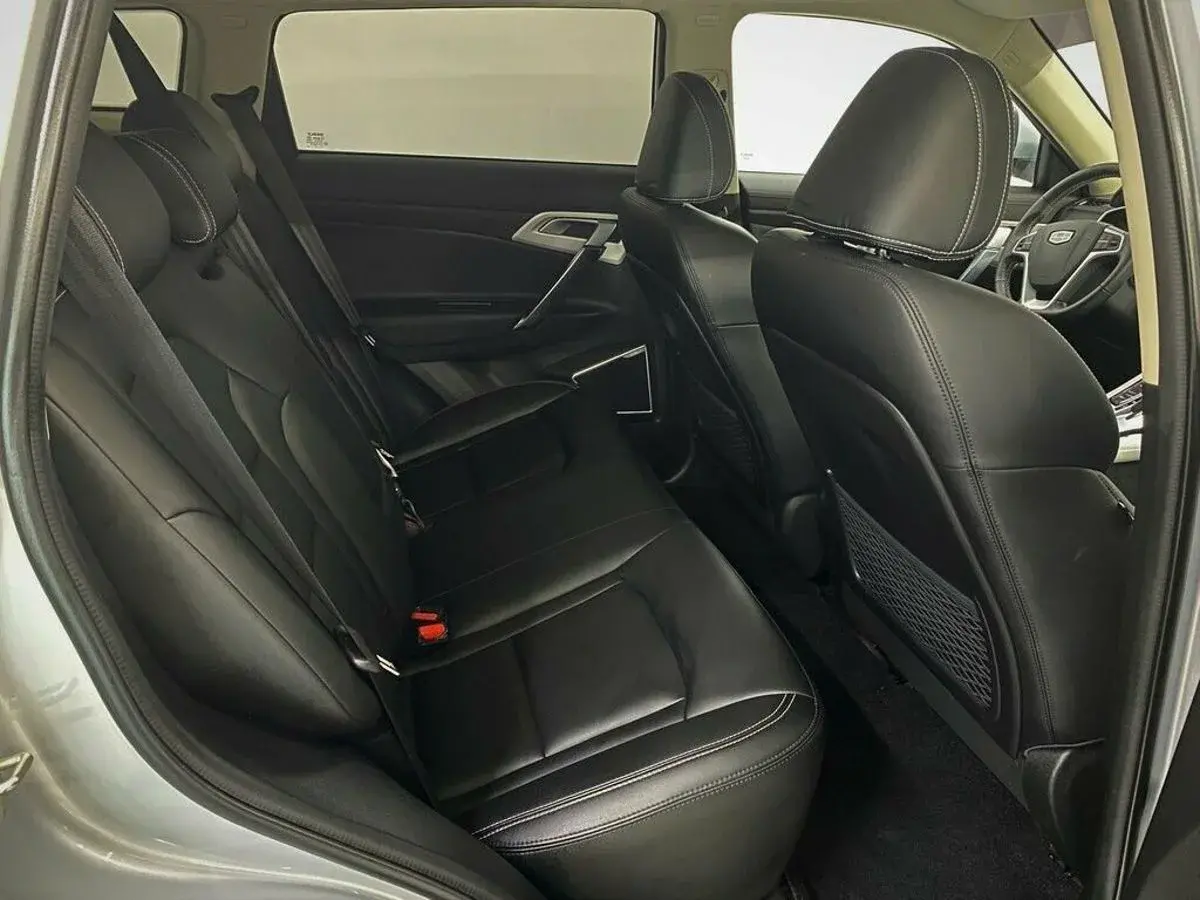 Geely Atlas