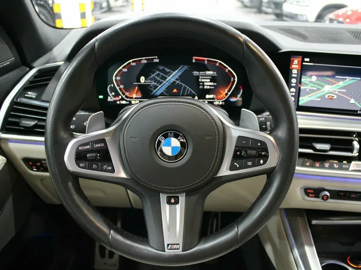 Infiniti Q60