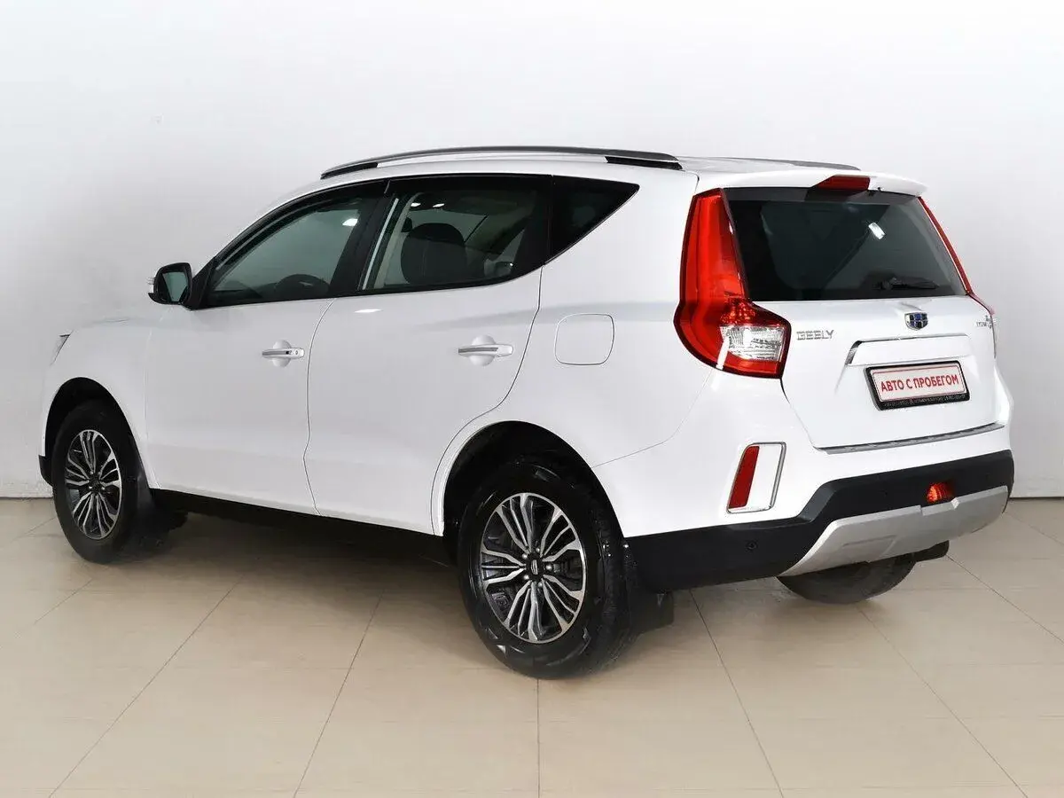 Geely Emgrand X7