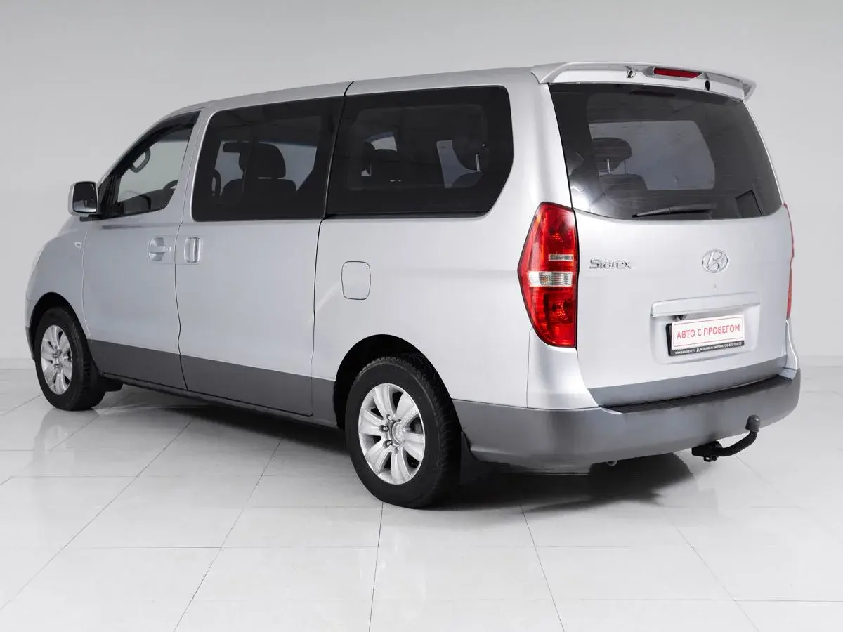 Hyundai Grand Starex