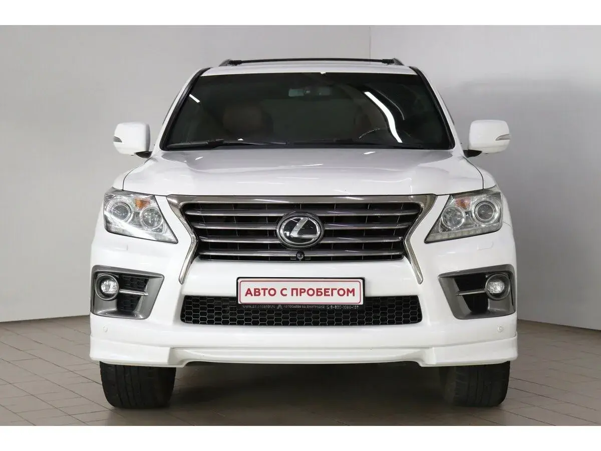 Lexus LX