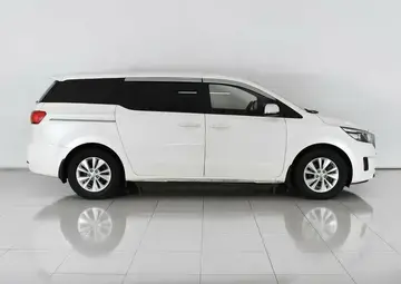 Kia Carnival Вид 3