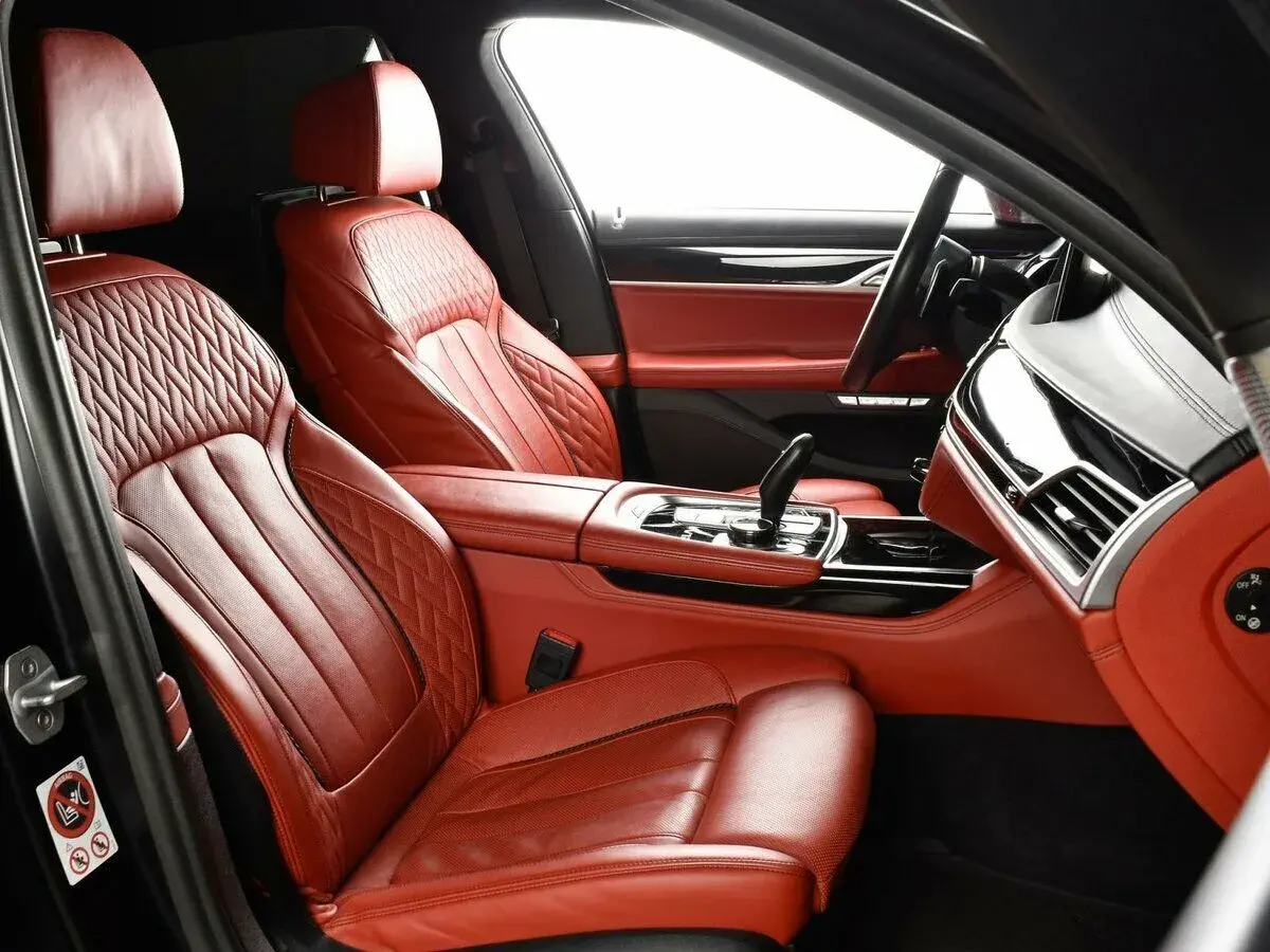 BMW 7 серии