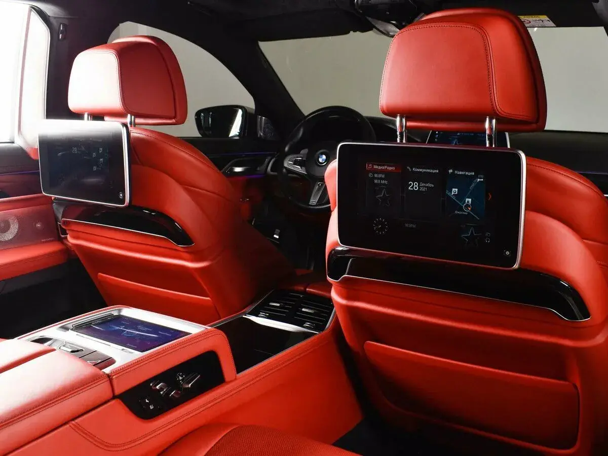 BMW 7 серии