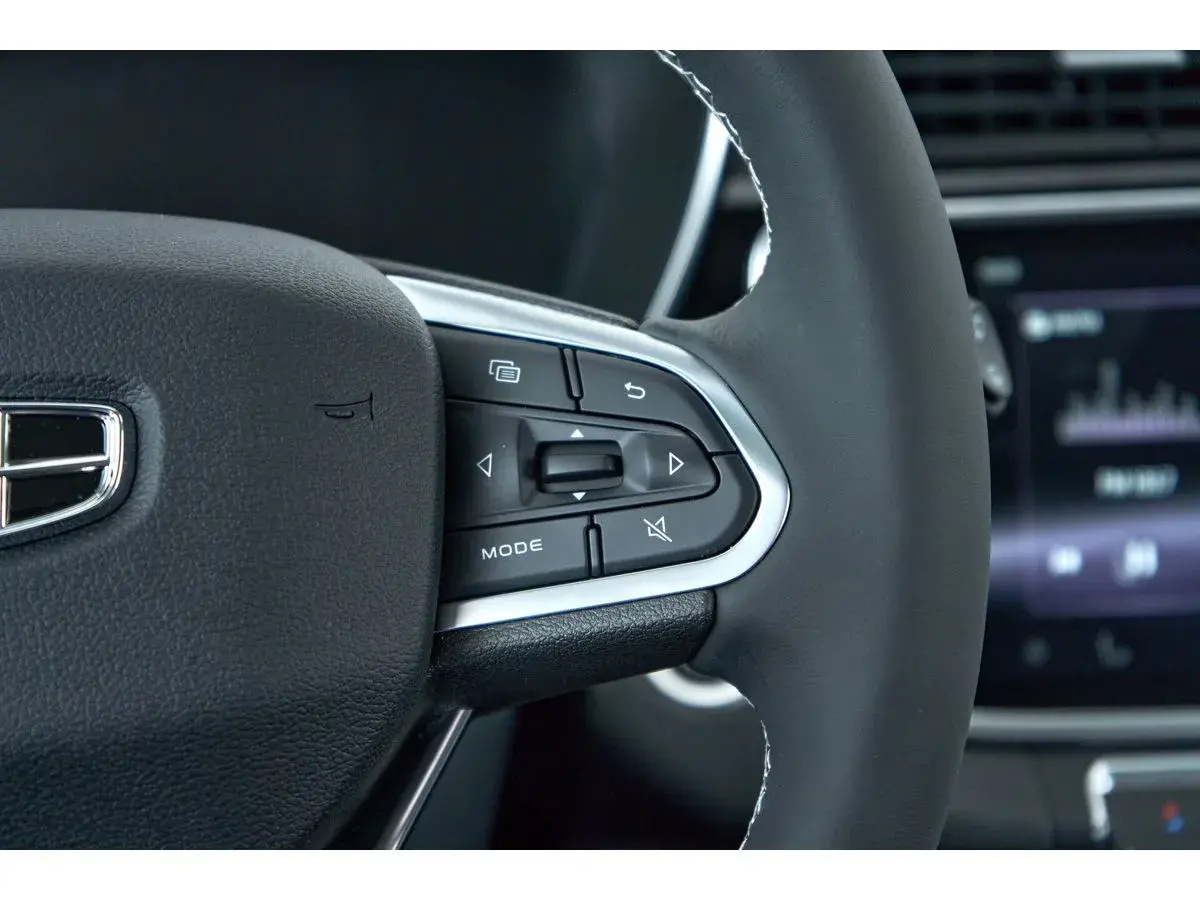 Geely Atlas Pro