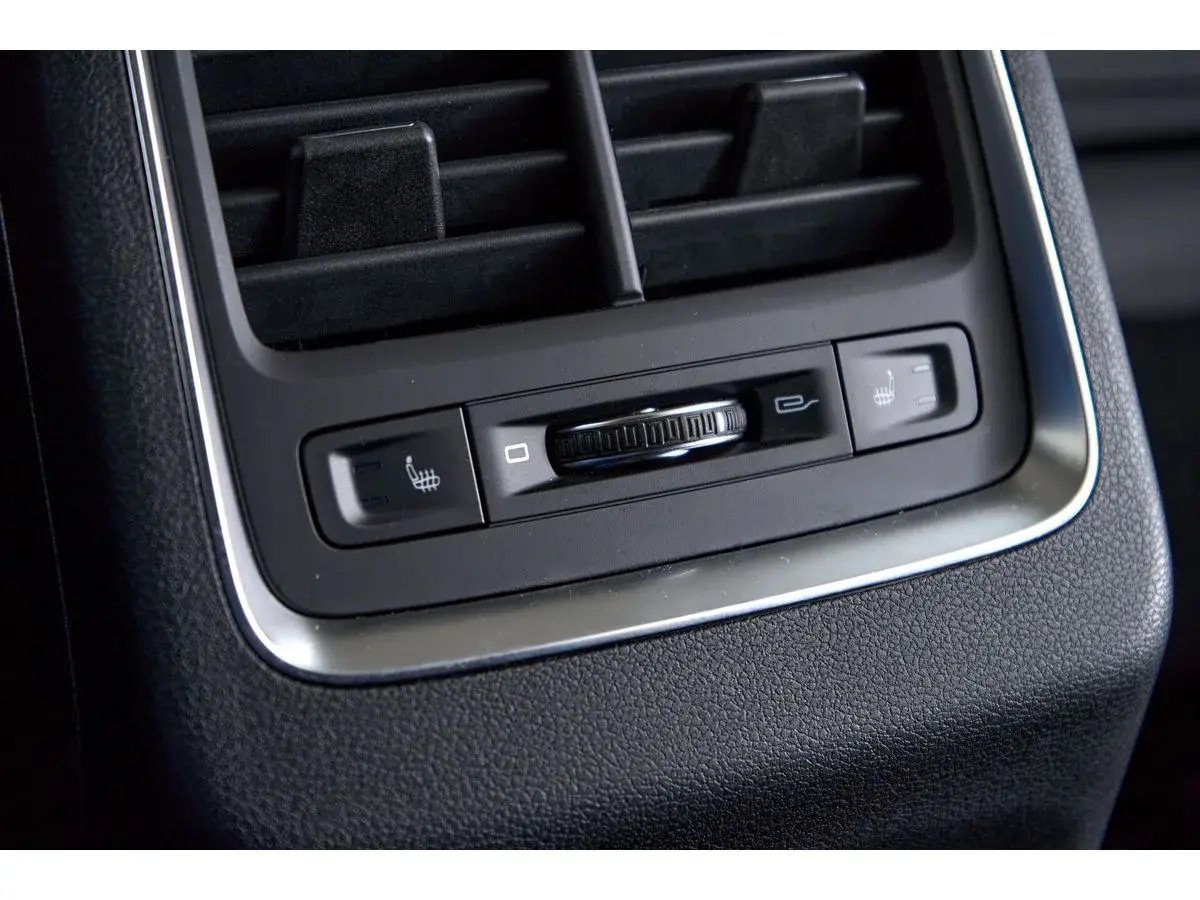 Geely Atlas Pro