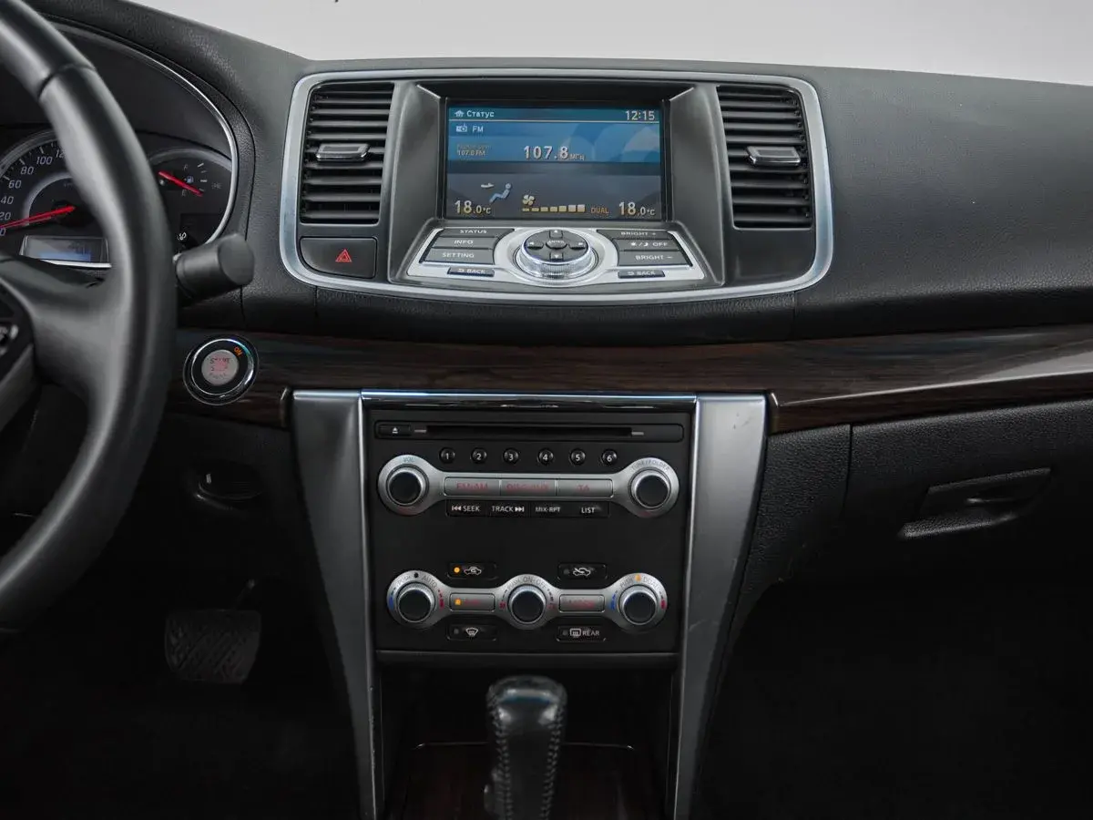 Nissan Teana
