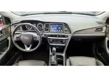 Hyundai Sonata Вид 4