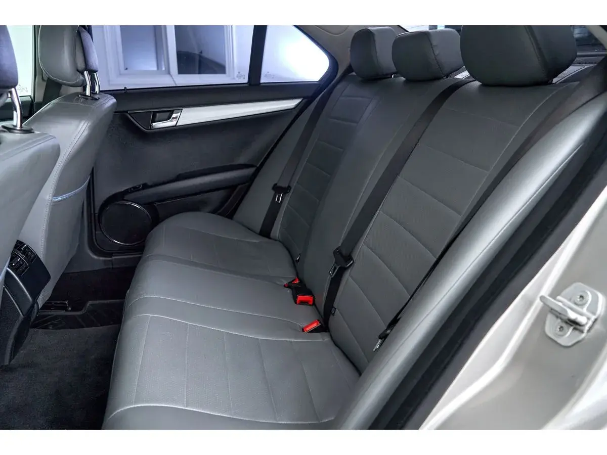 Mercedes benz C-Класс