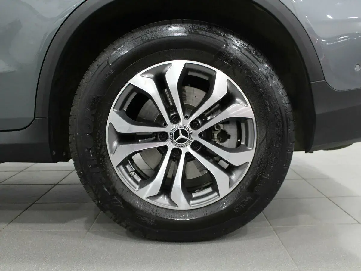 Mercedes benz GLC