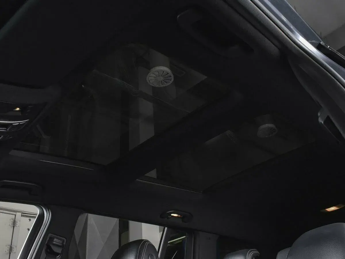 Mercedes benz GLS