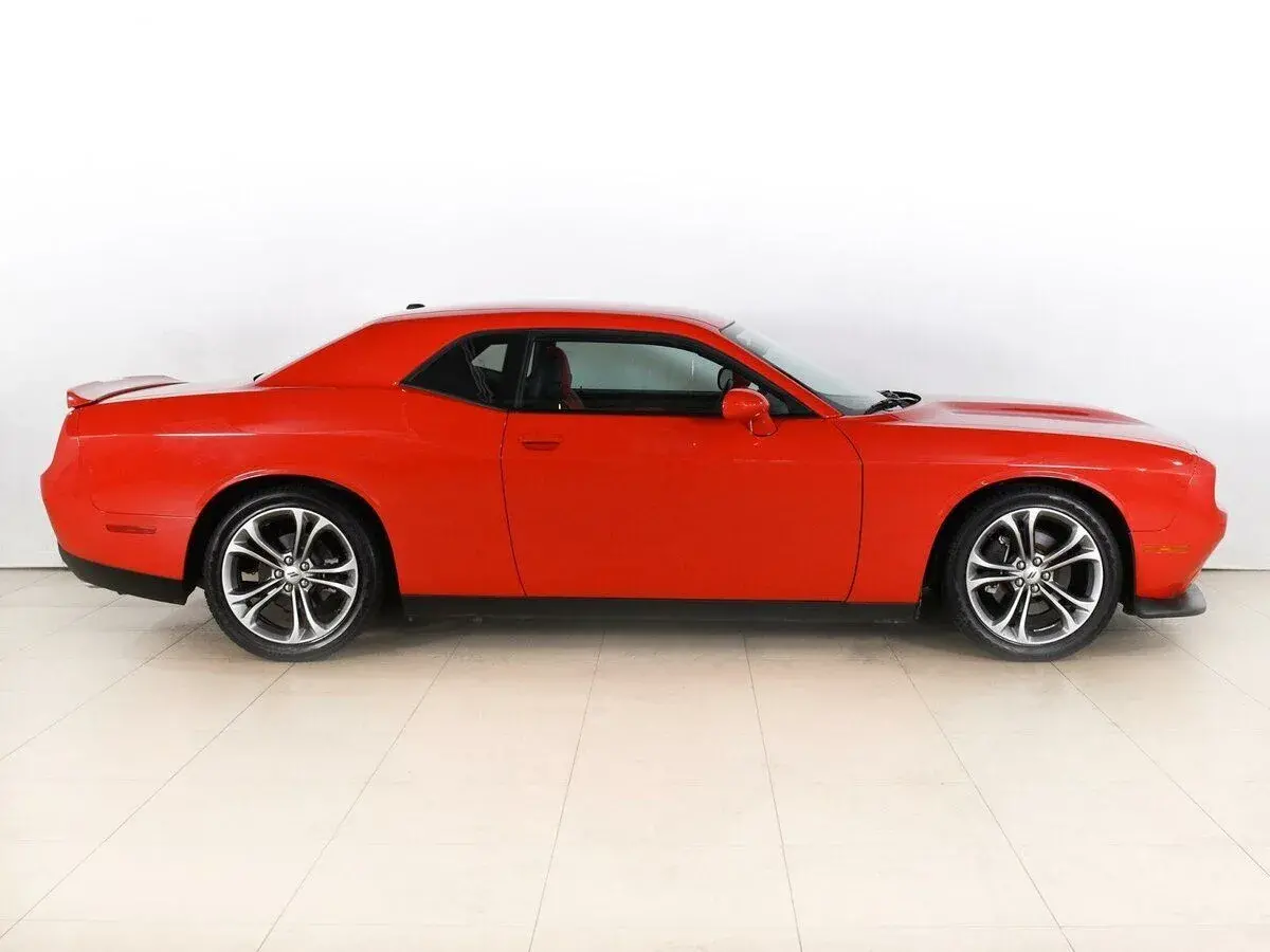 Dodge Challenger