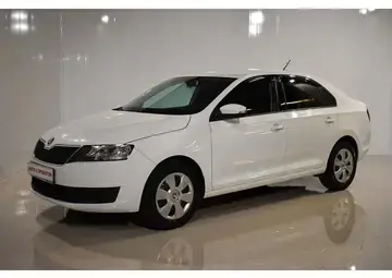 Skoda Rapid Вид 1