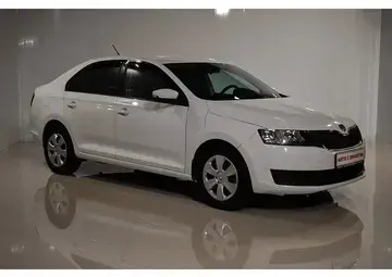 Skoda Rapid Вид 3