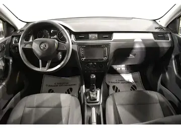 Skoda Rapid Вид 5