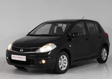 Nissan Tiida Вид 1